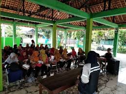 Using spot welding and tack… Ppm Undip Bantu Ciptakan Desain Gapura Wisata Di Asemdoyong Radar Pekalongan Online