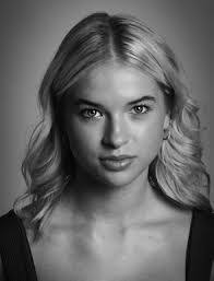 Carly Cramer's Instagram, Twitter & Facebook