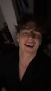 Replying to @i.lovecats12 This is my last one