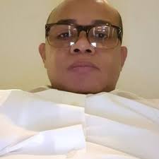 Alejandro Garces (@Alejand61812116)