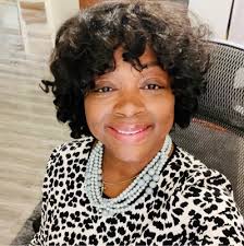 Midhu: "I love hearing about Leila's day! Today she shared how her  classmate didn't like her hair and she replied 'well I like it!'