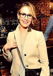 Missdontcare X Sarah Paulson Being Adorable In Glasses Sarah Paulson Sarah Actors Actresses
