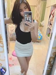 2510) ชื่อเล่น ปู เป็นนายกรัฐมนตรีไทยคนที่ 28 และนายกรัฐมนตรีหญิงคนแรกของประเทศไทย ด้วยวัย 44 ปีถือเป็นนายก. à¸­ à¸¥à¸•à¸² Rn33uffhcwdn7ge Twitter
