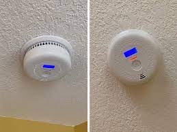 This is one of the best smoke detectors for the kitchen in the market right now with an array of amazing features. Best Smoke Detectors In 2021