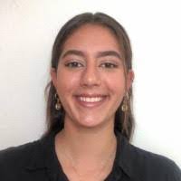 Anahi Muro's Instagram, Twitter & Facebook