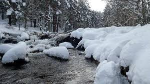 ^*^emblematico hotel boutique palacete 3* en venta en navacerrada. Raquetas De Nieve Navacerrada Ven A Probar La Sensacion De Flotar Sobre La Nieve Amadablam Aventura