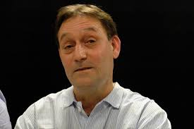 Kalbokultur sätter upp Nelly efter Slas