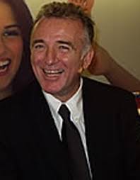 Julian Mullins's Instagram, Twitter & Facebook