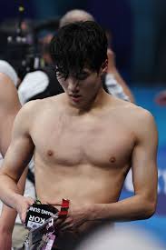 Ⓒ 연합뉴스 황선우(18)는 '마린보이' 박태환(32) 이후 한국 수영에 등장한 기대주다. Efzkuob3ohxpjm