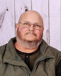 Search Russell Cox Obituaries and Funeral Services