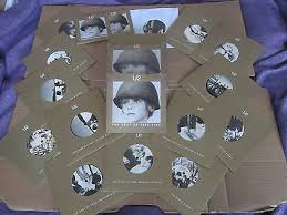 I play guitar and also bought the accompanying song book for this album, which makes the music all the more enjoyable. U2 Best Of 1980 1990 Rare 14x 7 45 Rpm 2x Cd Original Uk Promo Only Box Set Sold In London London