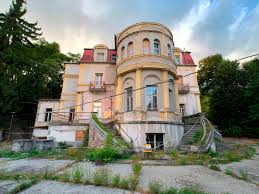 Budapešta, diós árok 1, 1125 ungārija. Elhagyatva A Preisich Szanatorium Tunderhegyi Pszichiatria Szellemvarosok Magyarorszagon