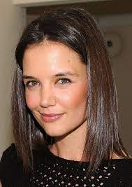 15 Katie Holmes Hairstyles From Long To Short And Back Again Katie Holmes Hair Bob Hairstyles Bob Hairstyles For Fine Hair