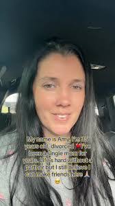 Amy Vanderhoef's Instagram, Twitter & Facebook