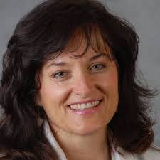 Melinda Do's Instagram, Twitter & Facebook