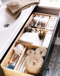 26 Easy Storage Ideas for Organizing Your Bathroom | Extra Space Storage