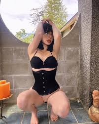 Alexa Addams - Free nude pics, galleries & more at Babepedia