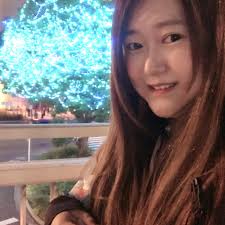 這是一篇完整的說明，關於作家H被我稱為「恐怖情人」，這兩年來他對我做的事件列表與證據。除了自清，也希望呼籲社會大眾，正視恐怖情人會以情緒與肢體暴力傷害伴侶的現象。不是「不理他就好了」，而是對方會持續加重施暴程度，直到有人失去生命、或像我的例子，對方要我  ...