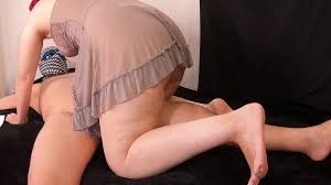 Iranienne avec un gros cul - 2022