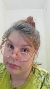 Sheena Nicholson's Instagram, Twitter & Facebook