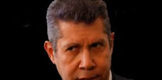 Etiqueta: Henry Falcón