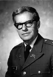 Robert Wease's Instagram, Twitter & Facebook