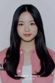 Kim Chaewon (tripleS)/Universe Ticket