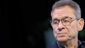 Pfizer promotes oncology chief to lead R&D as activist Starboard circles