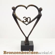 Top Cadeau 30 Jaar Getrouwd Het Hart Met 30 Bbw003br67 Tekstplaatje Met Gravering Zonder Tekstplaatje Levertijd Binnen 2 Werkdagen Cadeauverpakking Persoonlijke Boodschap Zonder Cadeauverpakking En Persoonlijke Boodschap 30 Jaar Getrouwd