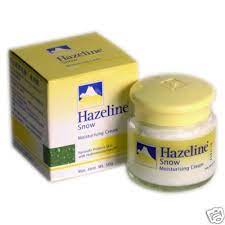 Cari produk paket perawatan wajah lainnya di tokopedia. Hazeline Snow Moisturizing Cream
