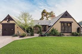 Phoenix Arizona Eclectic Tudor Phoenix Homes Old Houses For Sale House Styles