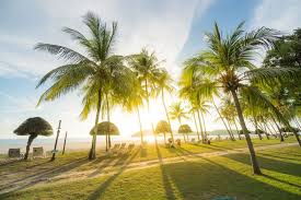 شاطئ سينانج في لنكاوي ماليزيا أجمل 10 أنشطة سياحية الرحالة