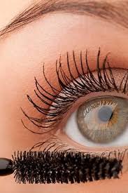 The 10 Beauty Mistakes That Add 10 Years Makeup Mistakes Beauty Hacks Makeup