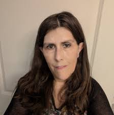 Am I wrong to assume she's splitting?