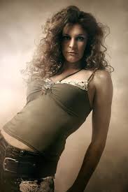 Floor Jansen Lead Female Singer Of Revamp Former Lead Female Singer Of Nightwish And After Forever Musik
