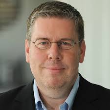 Michael Knigge (@kniggem)