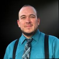 600+ "Favela" profiles