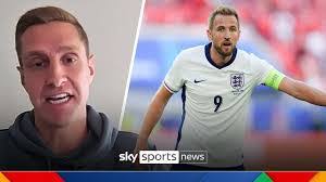 Michael Dawson's Instagram, Twitter & Facebook