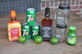 Lynchburg Lemonade Memyself S Bbq Pit Grillrezepte Und Bbq Blog Lynchburg Lemonade Appetithappen Getranke