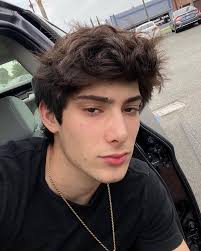 Some say I got lego man hair 👨🏻 is that true? 🤨