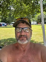 Thank you in advance. I'm only doing the free ones 😉♥️. Please feel free  to share with your friends.