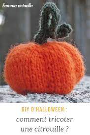 Une Citrouille Et Un Bonnet Assorti A Tricoter Pour Halloween Citrouille Comment Tricoter Tricot