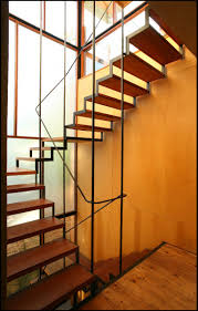 Entre El Jardin Casa Olivos Casa Flotante Arquitectura Escaleras