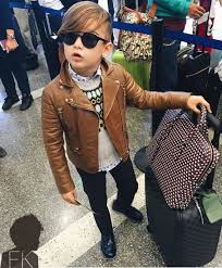 Her homepage features a stunning array of stylish kiddos and cool photos. Rosemeirefurlan Kids Outfits Boys Fall Outfits Stylish Kids