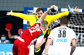 Handball (also known as team handball, european handball or olympic handball) is a team sport in which two teams of seven players each (six outcourt players and a goalkeeper). A8b30vn3wh 0em