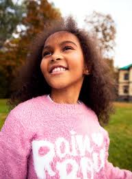 FALL FEELS Photo by Kseniya Tsirinovich @ksenia_tsirinovich Style:  Anastasia Chudilovskaya anastasiya_chudilovskaya Hair and Makeup: Anastasia  Yakubelovich @yakubelovich__makeup Models: Darina darinanaidzen Daniil  @danila_naumovich_msk Liana ...