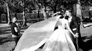 Check spelling or type a new query. Erste Worte Betty Taube Meldet Sich Nach Ihrer Hochzeit Promiflash De