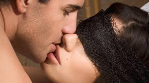 صور حب ساخنه للكبار فقط رومانسيات 18 احلى حلوات