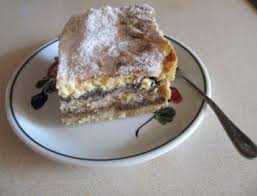 Slowenischer Vierlingsstrudel Gibanica Rezept Rezept Rezepte Backrezepte Lebensmittel Essen