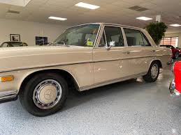 He is the first and the only owner in the uae. 1972 Mercedes Benz 280 Sel Gaa Classic Cars